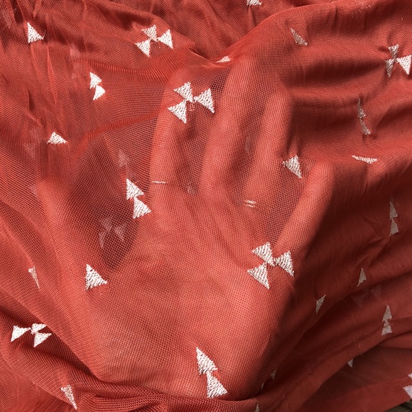 🌴🔆HURLEY- EMBROIDERED MESH COVER UP DRESS🔆🌴 - Picture 13 of 14